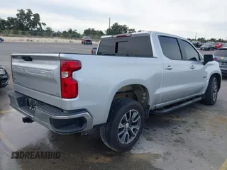 2020 Chevrolet Silverado 1500 LT with VIN 3GCPWCED0LG396814, listed as a IAAI auction lot 41284658 with 79,128 mi miles. Bid and sale history available at carsss.com. Image 4.