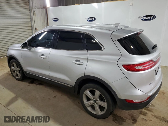 2017 Lincoln MKC Premiere with VIN 5LMCJ1C9XHUL19168, listed as a Copart auction lot 50961935 with 102,513 mi miles and Clean Title. Bid and sale history available at DreamBid. Image 2.