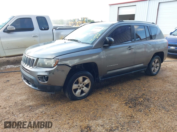 2014 Jeep Compass Sport with VIN 1C4NJCBA9ED594548, listed as a IAAI auction lot 41953586 with 194,593 mi miles. Bid and sale history available at carsss.com. Image 2.