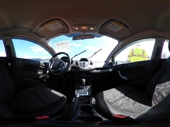 2013 Ford Fiesta SE with VIN 3FADP4BJ2DM173456, listed as a IAAI auction lot 41785902 with 87,004 mi miles. Bid and sale history available at carsss.com. Image 19.