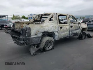 2002 Chevrolet Avalanche with VIN 3GNEK13T72G144775, listed as a Copart auction lot 53856295 with Not Provided miles and Non Repairable. Bid and sale history available at DreamBid. Image 3.