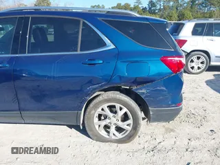 2020 Chevrolet Equinox LT with VIN 2GNAXLEX8L6103967, listed as a IAAI auction lot 41345430 with 84,218 mi miles. Bid and sale history available at carsss.com. Image 6.
