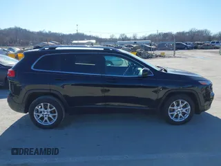 2016 Jeep Cherokee Latitude with VIN 1C4PJLCB8GW330017, listed as a IAAI auction lot 41444346 with 354,212 mi miles. Bid and sale history available at carsss.com. Image 13.
