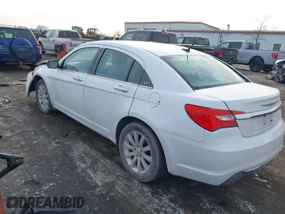 2014 Chrysler 200 Limited with VIN 1C3CCBCG2EN186518, listed as a IAAI auction lot 41521448 with 63,527 mi miles and . Bid and sale history available at DreamBid. Image 3.
