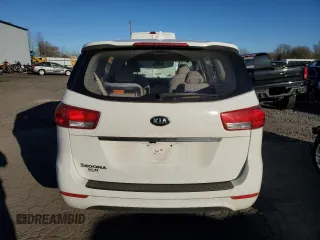 2016 Kia Sedona L with VIN KNDMA5C15G6150001, listed as a Copart auction lot 44647655 with 111,220 mi miles and Salvage Title. Bid and sale history available at carsss.com. Image 6.