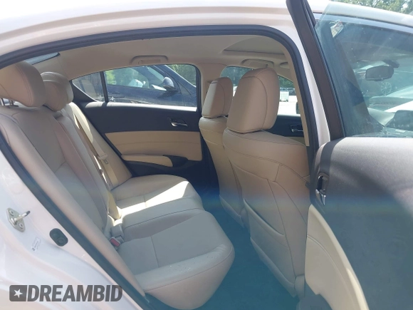2017 Acura ILX Premium with VIN 19UDE2F72HA001483, listed as a IAAI auction lot 42586161 with 31,332 mi miles and . Bid and sale history available at DreamBid. Image 8.