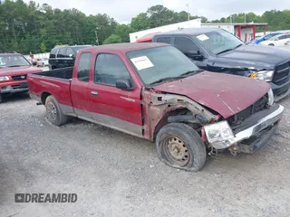 1998 Toyota Tacoma with VIN 4TAVL52N2WZ133894, listed as a IAAI auction lot 42438063 with 373,934 mi miles and . Bid and sale history available at DreamBid. Image 1.