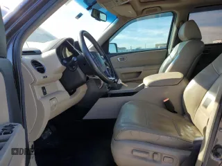 2012 Honda Pilot EX-L z VIN 5FNYF3H62CB035852, wystawiony jako Copart lot #79508734 z przebiegiem 175 391 mil mil oraz Szkoda całkowita • Salvage title. Historia ofert i sprzedaży dostępna na DreamBid. Obrazek 7.