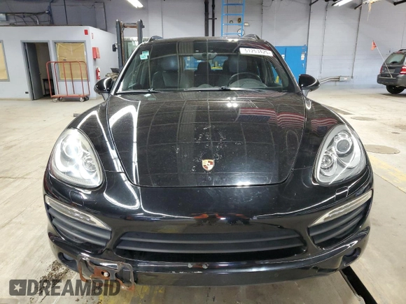 2013 Porsche Cayenne S Hybrid с VIN WP1AE2A22DLA16060, выставлен на аукционе Copart как лот 51253425 с пробегом 131 955 миль миль и Чистый • Clean title. История ставок и продаж доступна на DreamBid. Изображение 5.