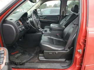 2008 GMC Sierra 1500 Work Truck z VIN 2GTEK13MX81100983, wystawiony jako Copart lot #53109175 z przebiegiem 133 021 mil mil oraz Szkoda całkowita • Salvage title. Historia ofert i sprzedaży dostępna na DreamBid. Obrazek 7.