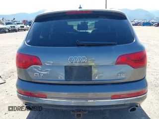 2014 Audi Q7 Premium Plus z VIN WA1LMAFE7ED018628, wystawiony jako IAAI lot #41955702 z przebiegiem 134 641 mil mil oraz . Historia ofert i sprzedaży dostępna na DreamBid. Obrazek 17.