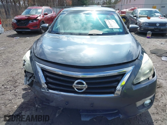2013 Nissan Altima SV with VIN 1N4AL3AP0DC274396, listed as a IAAI auction lot 41985903 with 189,465 mi miles and . Bid and sale history available at carsss.com. Image 12.