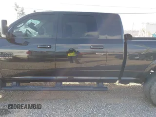 2018 Ram 2500 Laramie with VIN 3C6UR5NL4JG142122, listed as a IAAI auction lot 41638873 with 89,779 mi miles. Bid and sale history available at carsss.com. Image 14.
