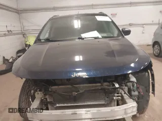 2020 Jeep Compass Latitude with VIN 3C4NJDBB7LT157086, listed as a IAAI auction lot 41263623 with 103,783 mi miles and . Bid and sale history available at DreamBid. Image 12.