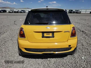 2008 MINI Hardtop S z VIN WMWMF735X8TV34162, wystawiony jako Copart lot #66290635 z przebiegiem 107 980 mil mil oraz Czysty tytuł • Clean title. Historia ofert i sprzedaży dostępna na DreamBid. Obrazek 6.