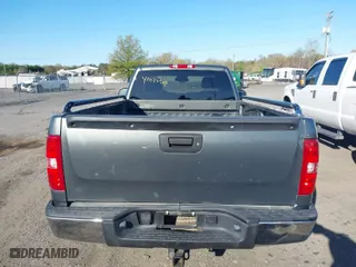 2011 Chevrolet Silverado 1500 LT with VIN 1GCNKSE09BF188909, listed as a IAAI auction lot 42027508 with 134,655 mi miles. Bid and sale history available at carsss.com. Image 16.