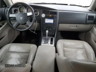 2005 Dodge Magnum R/T with VIN 2D4GZ582X5H579625, listed as a Copart auction lot 52695365 with 257,525 mi miles and Salvage Title. Bid and sale history available at DreamBid. Image 8.