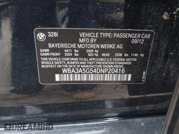 2013 BMW 3 Series 328i z VIN WBA3A5G54DNP20416, wystawiony jako IAAI lot #42092526 z przebiegiem 136 545 mil mil oraz . Historia ofert i sprzedaży dostępna na DreamBid. Obrazek 9.