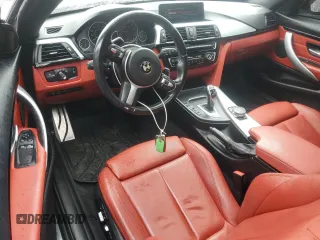 2017 BMW 4 Series 430i xDrive with VIN WBA4R9C39HK879013, listed as a Copart auction lot 61182725 with 102,448 mi miles and Salvage title. Bid and sale history available at DreamBid. Image 8.