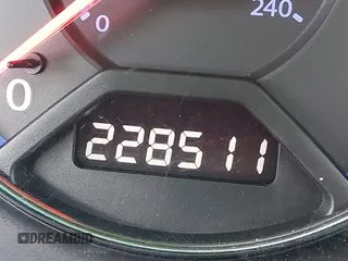 2005 Honda Civic LX z VIN JHMES16595S004051, wystawiony jako IAAI lot #42313821 z przebiegiem 228 511 mil mil oraz . Historia ofert i sprzedaży dostępna na DreamBid. Obrazek 15.