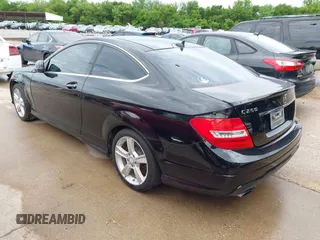 2015 Mercedes-Benz C-Class C 250 with VIN WDDGJ4HBXFG383850, listed as a IAAI auction lot 41809724 with 100,032 mi miles. Bid and sale history available at carsss.com. Image 3.