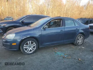 2007 Volkswagen Jetta 2.5 with VIN 3VWSG71K67M104168, listed as a Copart auction lot 44345655 with 115,712 mi miles and Salvage title. Bid and sale history available at DreamBid. Image 1.