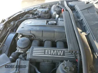 2011 BMW 3 Series 328i xDrive с VIN WBAPK5G50BNN80229, выставлен на аукционе IAAI как лот 42921578 с пробегом 123 832 миль миль и . История ставок и продаж доступна на DreamBid. Изображение 19.