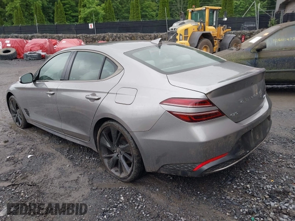 2023 Genesis G70 2.0T z VIN KMTG34TAXPU115811, wystawiony jako IAAI lot #42384218 z przebiegiem 35 262 mil mil oraz . Historia ofert i sprzedaży dostępna na DreamBid. Obrazek 3.
