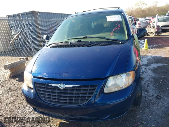 2003 Chrysler Voyager with VIN 1C4GJ25B93B179620, listed as a IAAI auction lot 41834614 with 110,968 mi miles. Bid and sale history available at carsss.com. Image 6.