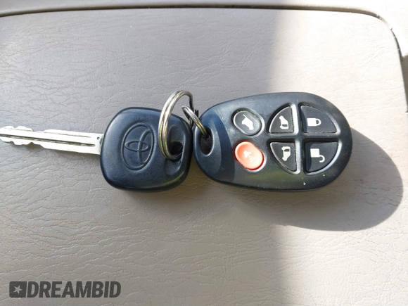 2004 Toyota Sienna XLE with VIN 5TDZA22C44S199922, listed as a IAAI auction lot 41605113 with 228,824 mi miles and . Bid and sale history available at DreamBid. Image 11.