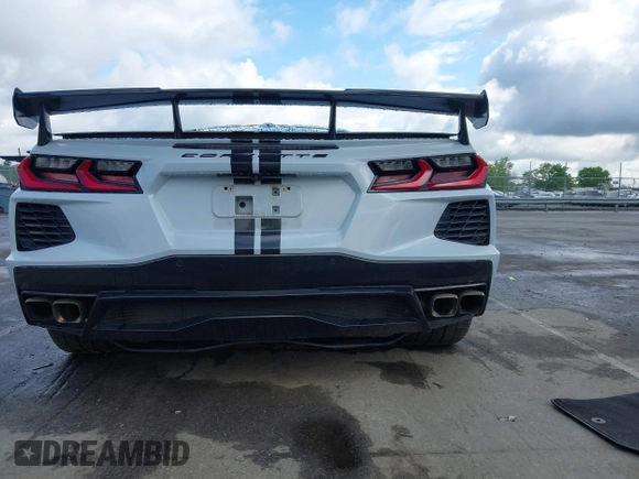 2020 Chevrolet Corvette 2LT z VIN 1G1Y72D49L5100105, wystawiony jako IAAI lot #42009521 z przebiegiem 44 248 mil mil oraz . Historia ofert i sprzedaży dostępna na DreamBid. Obrazek 16.