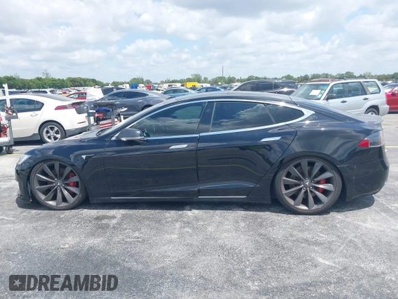 2017 Tesla Model S 100D with VIN 5YJSA1E47HF185734, listed as a IAAI auction lot 42076544 with 56,682 mi miles. Bid and sale history available at carsss.com. Image 13.