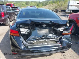2020 Nissan Altima SV with VIN 1N4BL4DV7LC247666, listed as a IAAI auction lot 42009248 with 77,356 mi miles and . Bid and sale history available at DreamBid. Image 6.