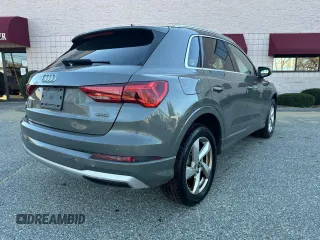 2021 Audi Q3 Premium z VIN WA1AUCF3XM1102363, wystawiony jako Copart lot #58672195 z przebiegiem 208 956 mil mil oraz Tytuł czysty. Historia ofert i sprzedaży dostępna na DreamBid. Obrazek 4.