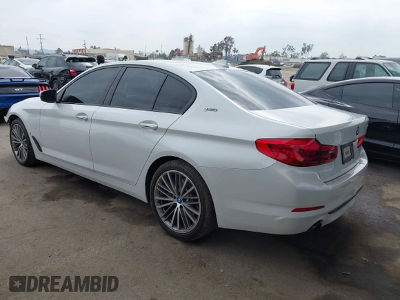 2018 BMW 5 Series 530e with VIN WBAJA9C5XJB033667, listed as a IAAI auction lot 42107936 with 55,753 mi miles and . Bid and sale history available at DreamBid. Image 3.