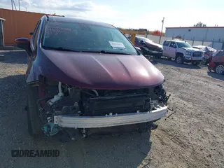 2021 Chrysler Voyager L z VIN 2C4RC1AG1MR542042, wystawiony jako IAAI lot #40626082 z przebiegiem 119 431 mil mil oraz . Historia ofert i sprzedaży dostępna na DreamBid. Obrazek 12.