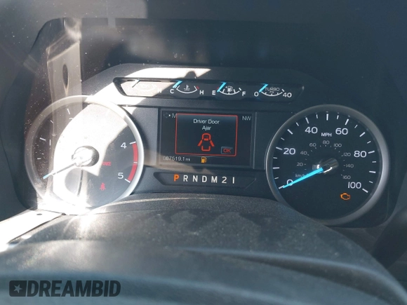 2019 Ford F-250 XL z VIN 1FT7W2BT4KEE35979, wystawiony jako IAAI lot #42140207 z przebiegiem 87 519 mil mil oraz . Historia ofert i sprzedaży dostępna na DreamBid. Obrazek 7.