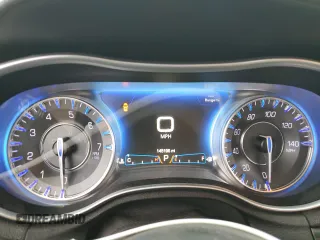 2016 Chrysler 300 Anniversary Edition с VIN 2C3CCAAG6GH216922, выставлен на аукционе Copart как лот 72765074 с пробегом 145 196 миль миль и Списание • Salvage title. История ставок и продаж доступна на DreamBid. Изображение 9.