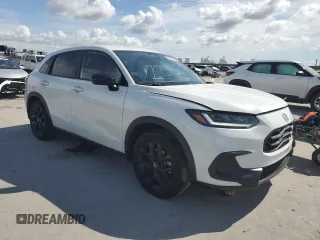 2024 Honda HR-V Sport with VIN 3CZRZ1H53RM720111, listed as a Copart auction lot 46855265 with 30,132 mi miles and Salvage Title. Bid and sale history available at carsss.com. Image 4.