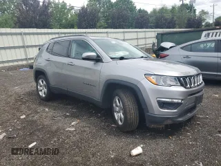 2020 Jeep Compass Latitude with VIN 3C4NJDBB1LT234678, listed as a Copart auction lot 64072925 with 38,997 mi miles and Salvage title. Bid and sale history available at DreamBid. Image 4.