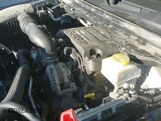 2019 Ram 1500 Big Horn z VIN 1C6RREFT7KN617906, wystawiony jako IAAI lot #42689883 z przebiegiem 115 454 mil mil oraz . Historia ofert i sprzedaży dostępna na DreamBid. Obrazek 22.