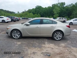 2016 Buick Regal Premium I with VIN 2G4GP5EX0G9153681, listed as a IAAI auction lot 42127012 with 132,744 mi miles. Bid and sale history available at carsss.com. Image 13.