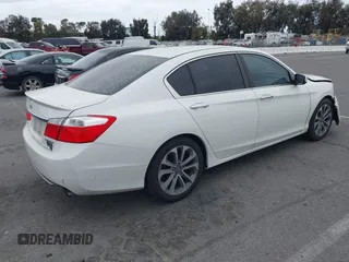 2014 Honda Accord Sedan Sport with VIN 1HGCR2F54EA068869, listed as a IAAI auction lot 42060938 with 193,522 mi miles. Bid and sale history available at carsss.com. Image 4.