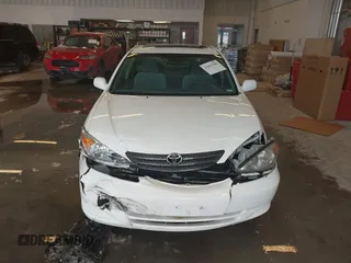 2004 Toyota Camry LE with VIN 4T1BE32K64U339432, listed as a IAAI auction lot 41622306 with 116,442 mi miles. Bid and sale history available at carsss.com. Image 12.