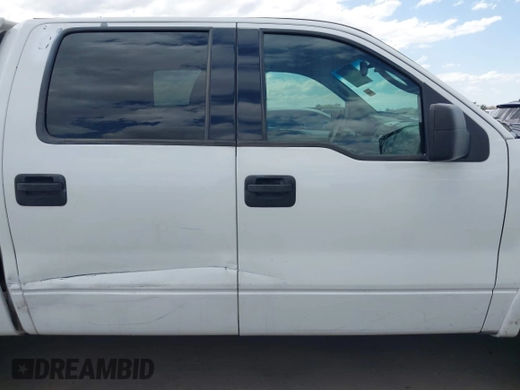 2004 Ford F-150 XLT with VIN 1FTPW125X4KC36046, listed as a IAAI auction lot 42042105 with 280,421 mi miles. Bid and sale history available at carsss.com. Image 14.