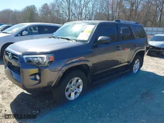 2020 Toyota 4Runner SR5 with VIN JTEBU5JR7L5774904, listed as a IAAI auction lot 41639477 with 36,671 mi miles. Bid and sale history available at carsss.com. Image 2.