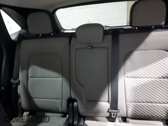 2022 Ford Escape SE with VIN 1FMCU9G66NUA63552, listed as a Copart auction lot 60914095 with 26,727 mi miles and Clean title. Bid and sale history available at DreamBid. Image 10.