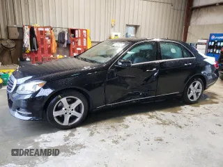2014 Mercedes-Benz E 350 Luxury z VIN WDDHF8JB0EA817749, wystawiony jako Copart lot #52728525 z przebiegiem 104 121 mil mil oraz Szkoda całkowita • Salvage title. Historia ofert i sprzedaży dostępna na DreamBid. Obrazek 1.