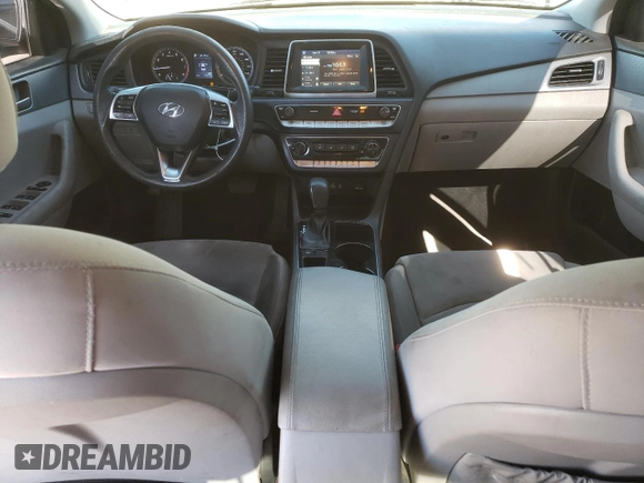 2019 Hyundai Sonata SE with VIN 5NPE24AF4KH792914, listed as a Copart auction lot 47111395 with 110,615 mi miles and Salvage Title. Bid and sale history available at DreamBid. Image 8.