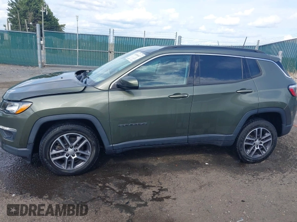 2017 Jeep Compass Latitude with VIN 3C4NJDBB4HT616730, listed as a IAAI auction lot 41916417 with 159,449 mi miles. Bid and sale history available at carsss.com. Image 14.